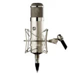 Micro thu âm Warm Audio WA-47 Tube